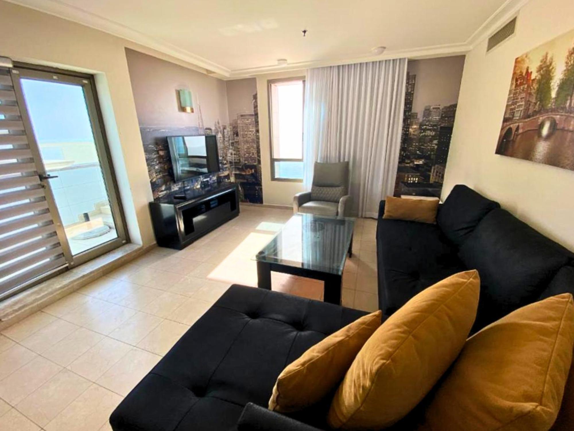 Almog Beach Apartments מגדלי חוף הכרמל חיפה Exterior photo