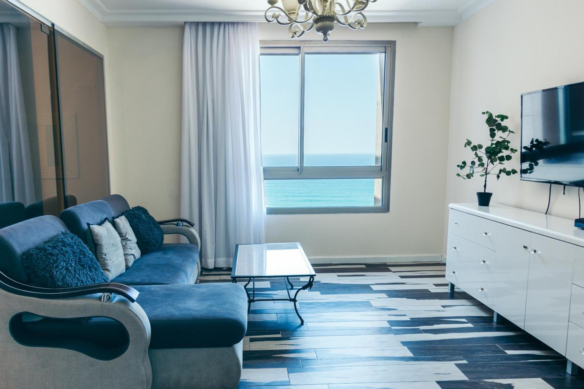 Almog Beach Apartments מגדלי חוף הכרמל חיפה Exterior photo